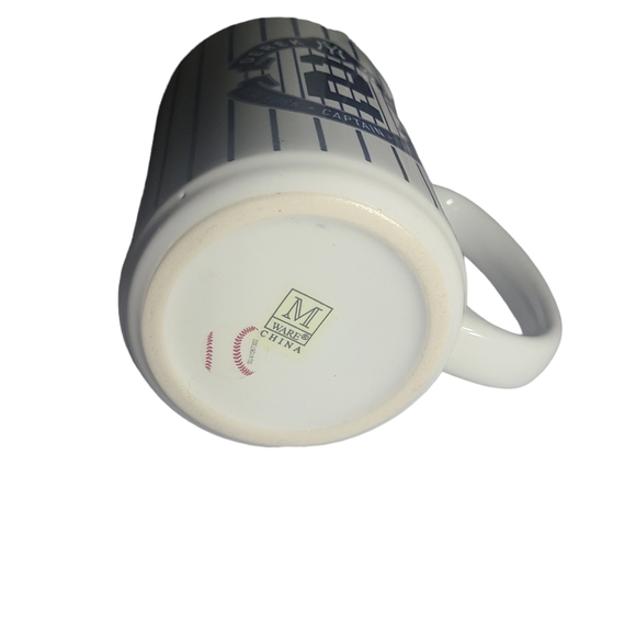 MLB Derek Jeter Coffee Mug - Picture 4 of 4
